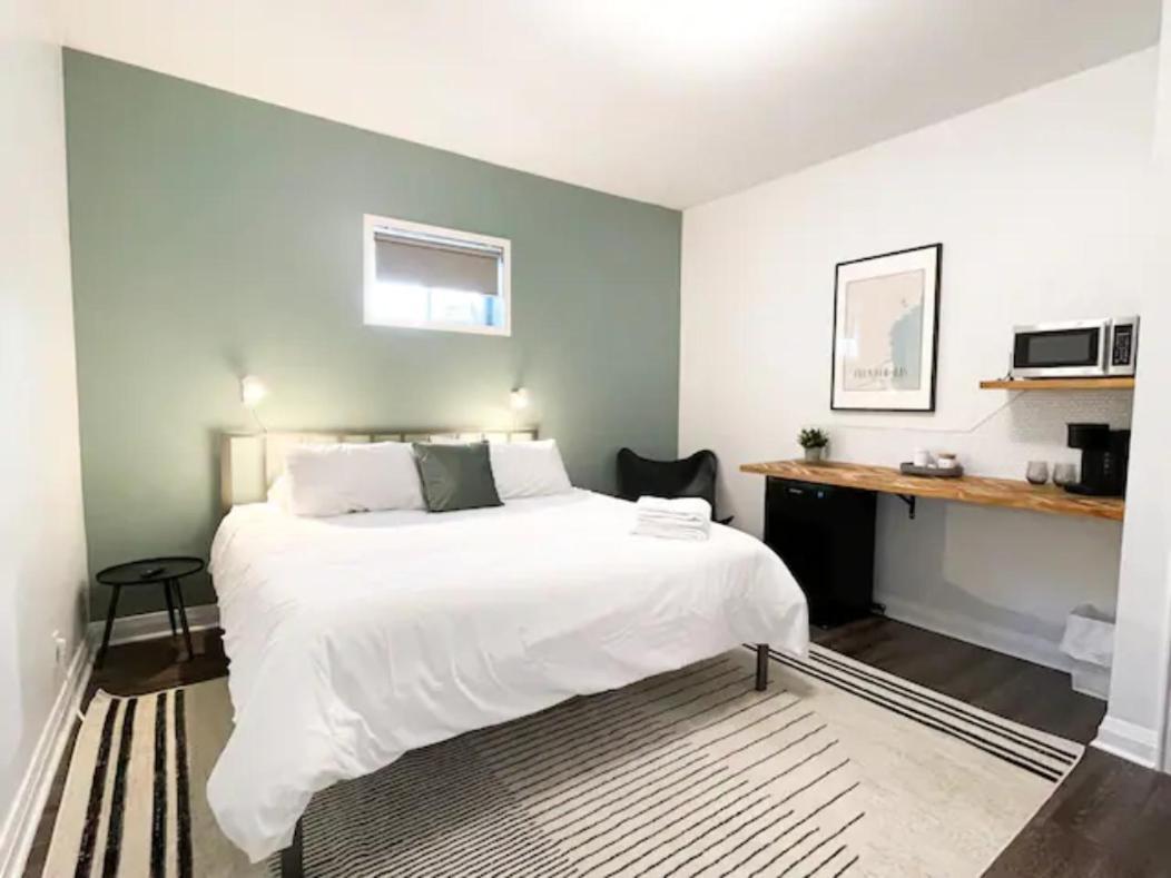Lake Superior Boutique Hotel 선더베이 외부 사진